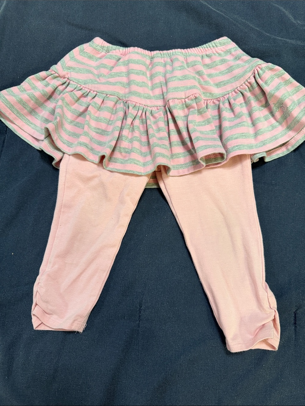 🍑3/$40🍑 U.S. Polo Assn. Pink & Gray Striped Skort Leggings